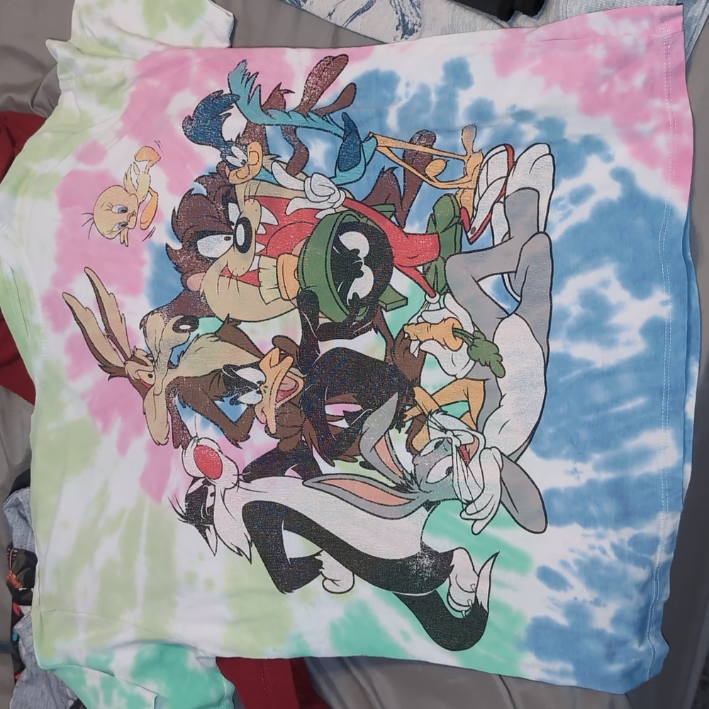 Looney Tunes tie dye shirt